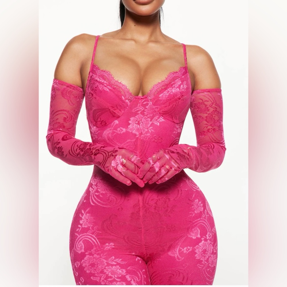 Pink Lace Jumpsuit set
